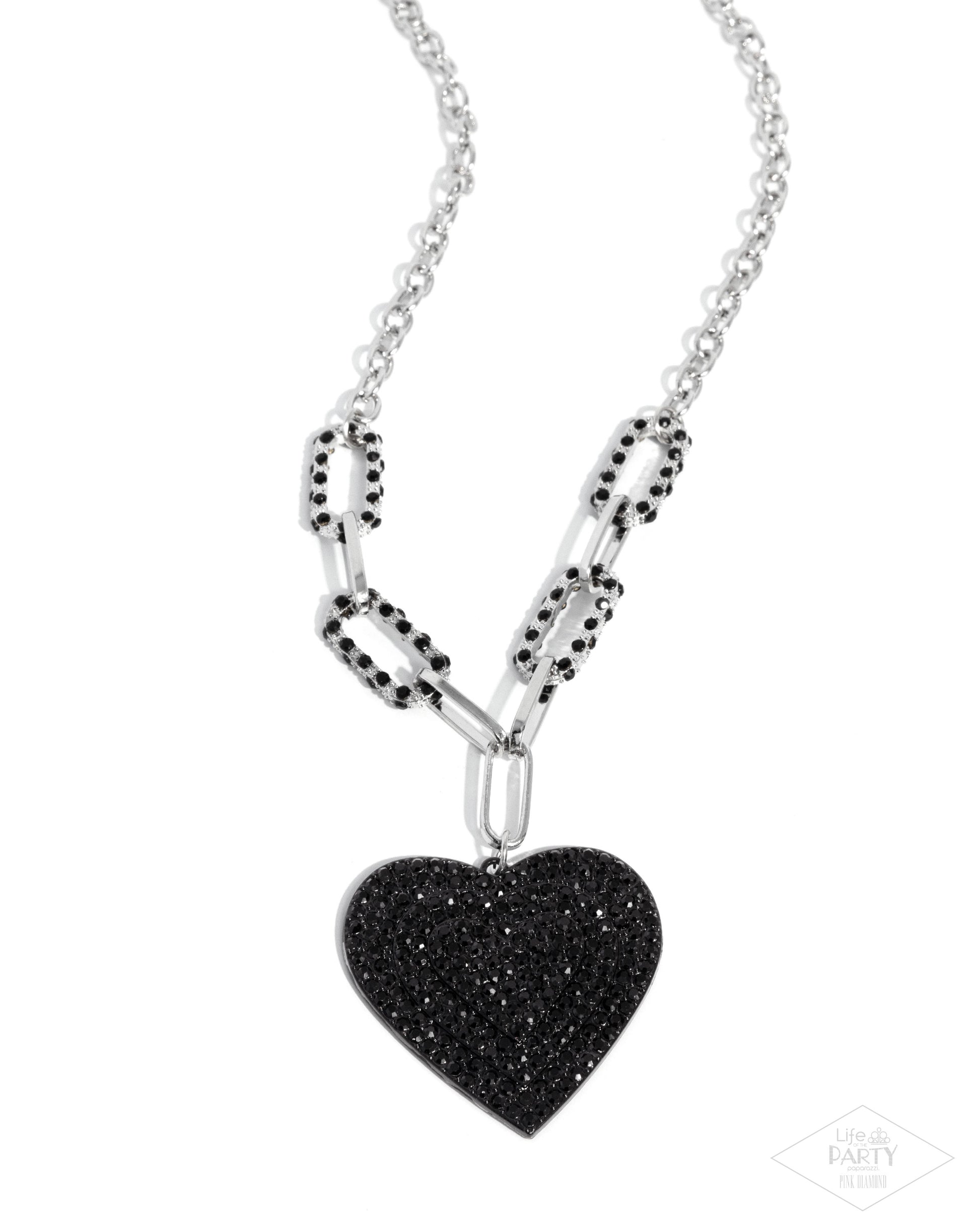 Roadside Romance - black - Paparazzi necklace