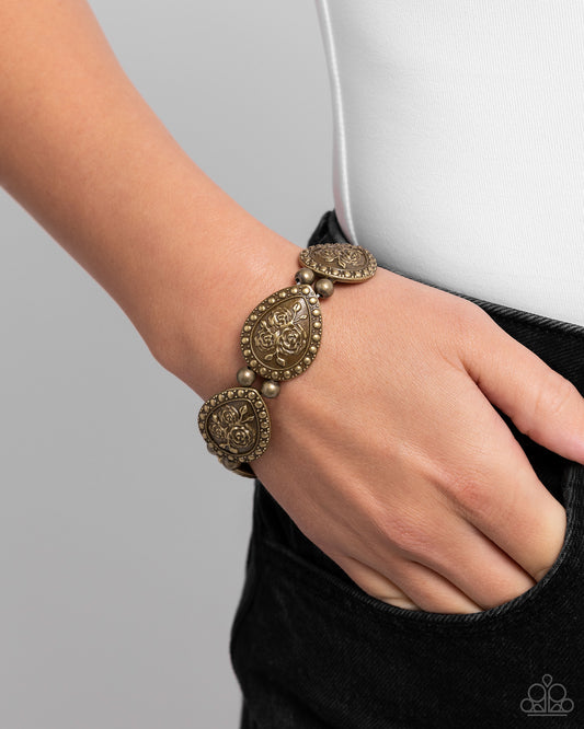 Roaring Rose - brass - Paparazzi bracelet