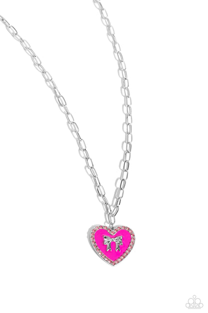 Romantic Gesture - pink - Paparazzi necklace