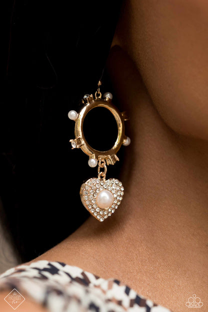Romantic Relic - gold - Paparazzi earrings