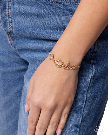 Romantic Runway - gold - Paparazzi bracelet
