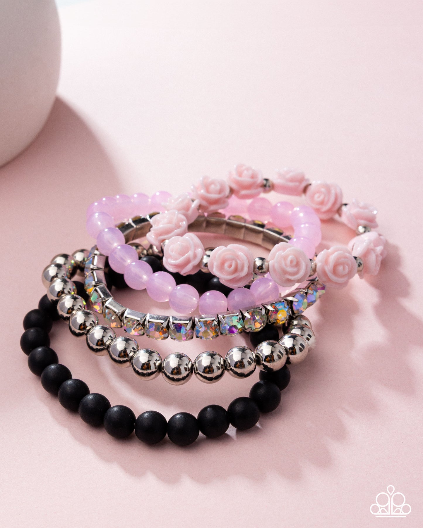 Rose Garden Grandeur - pink (black) - Paparazzi bracelet