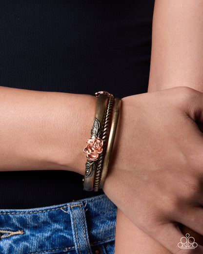 Rose Rarity - brass - Paparazzi bracelet