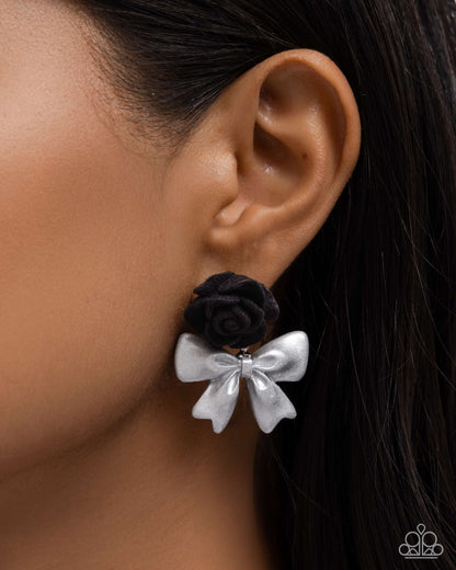 Rosette Rarity - black - Paparazzi earrings