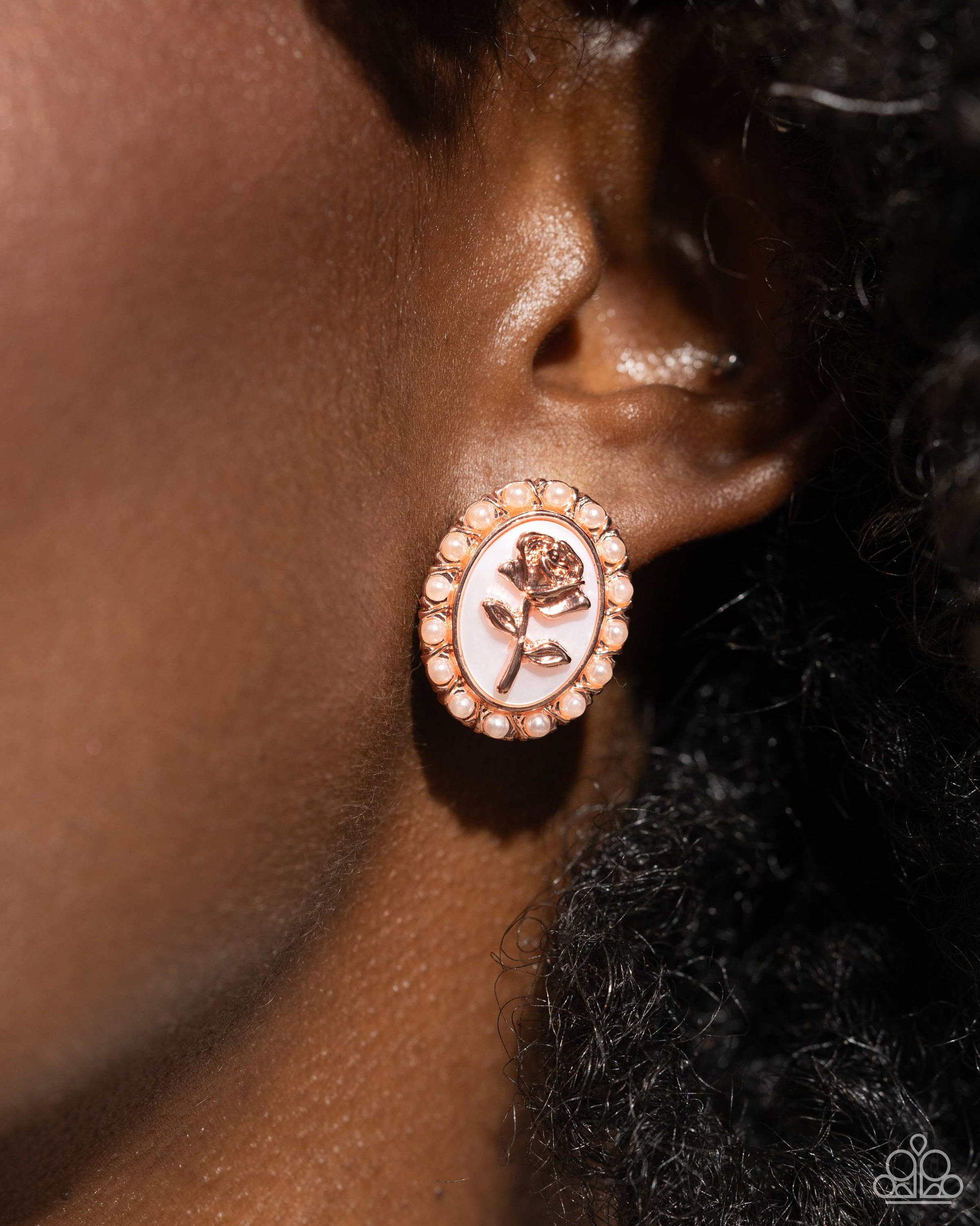 Rosy Relic - copper - Paparazzi earrings