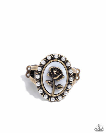 Rosy Reminder - brass - Paparazzi ring