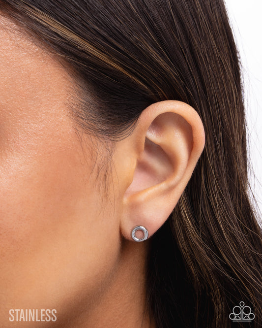 Round Table Radiance - silver - Paparazzi earrings