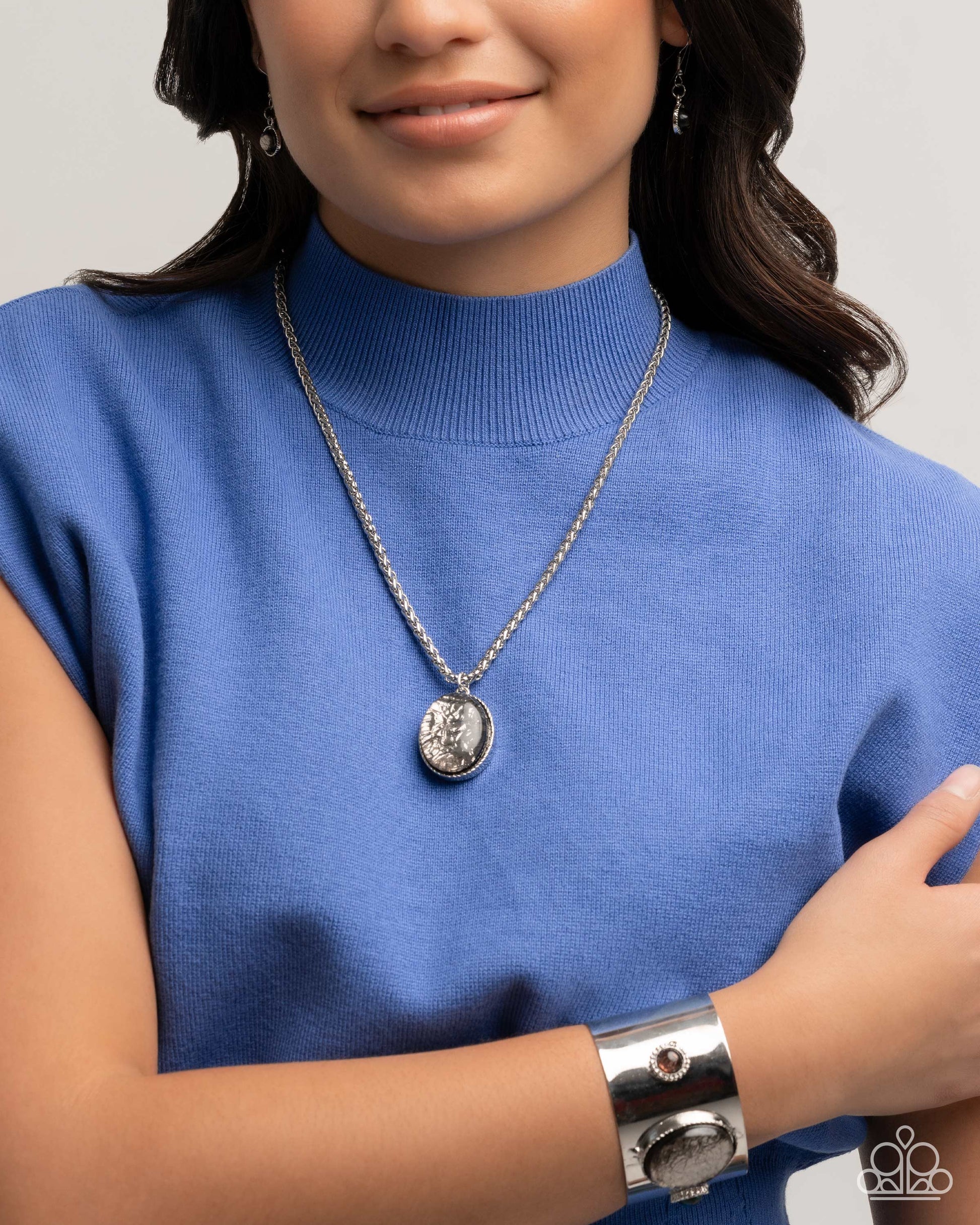 Rule the Night - silver - Paparazzi necklace