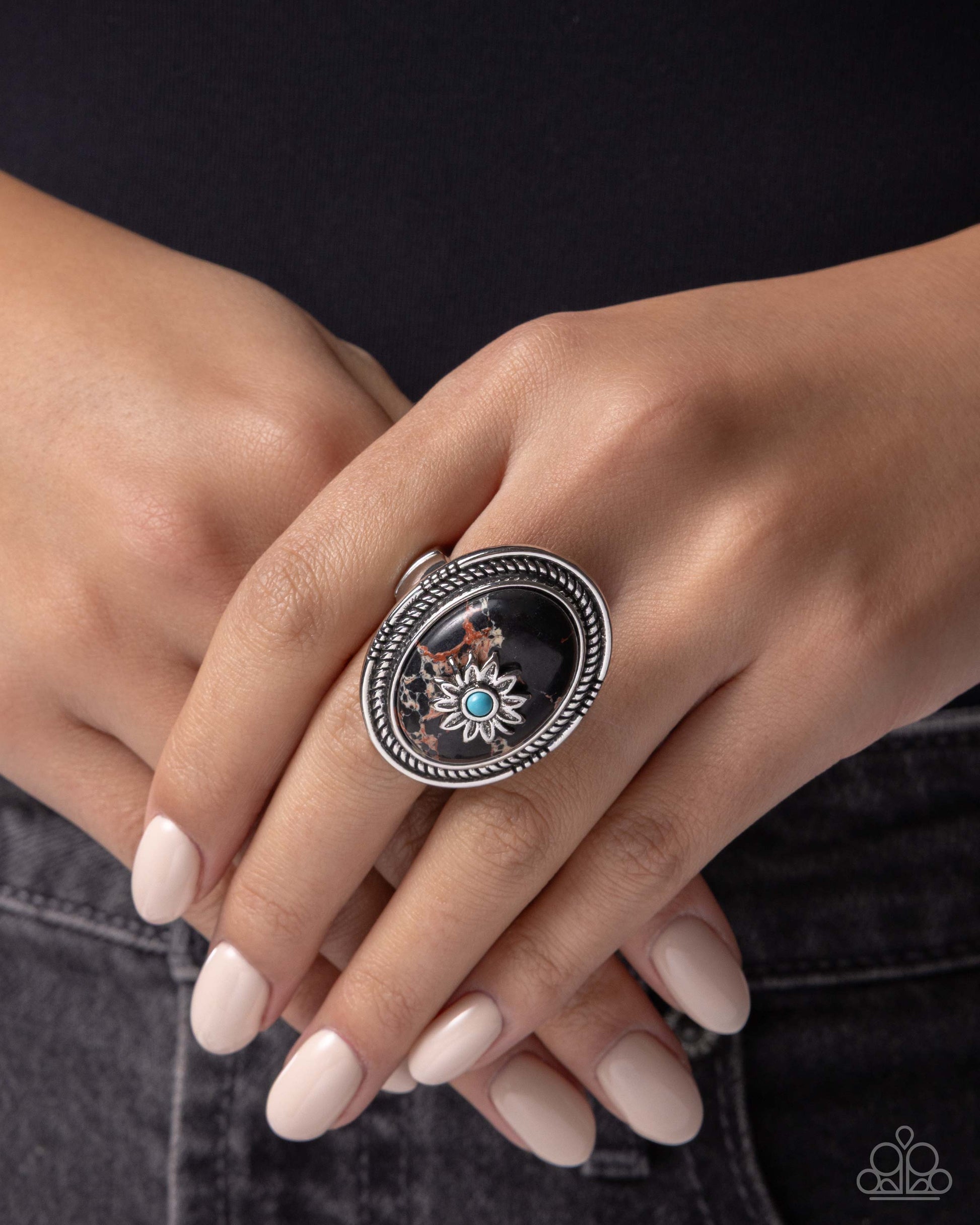 Rustic Raid - black - Paparazzi ring