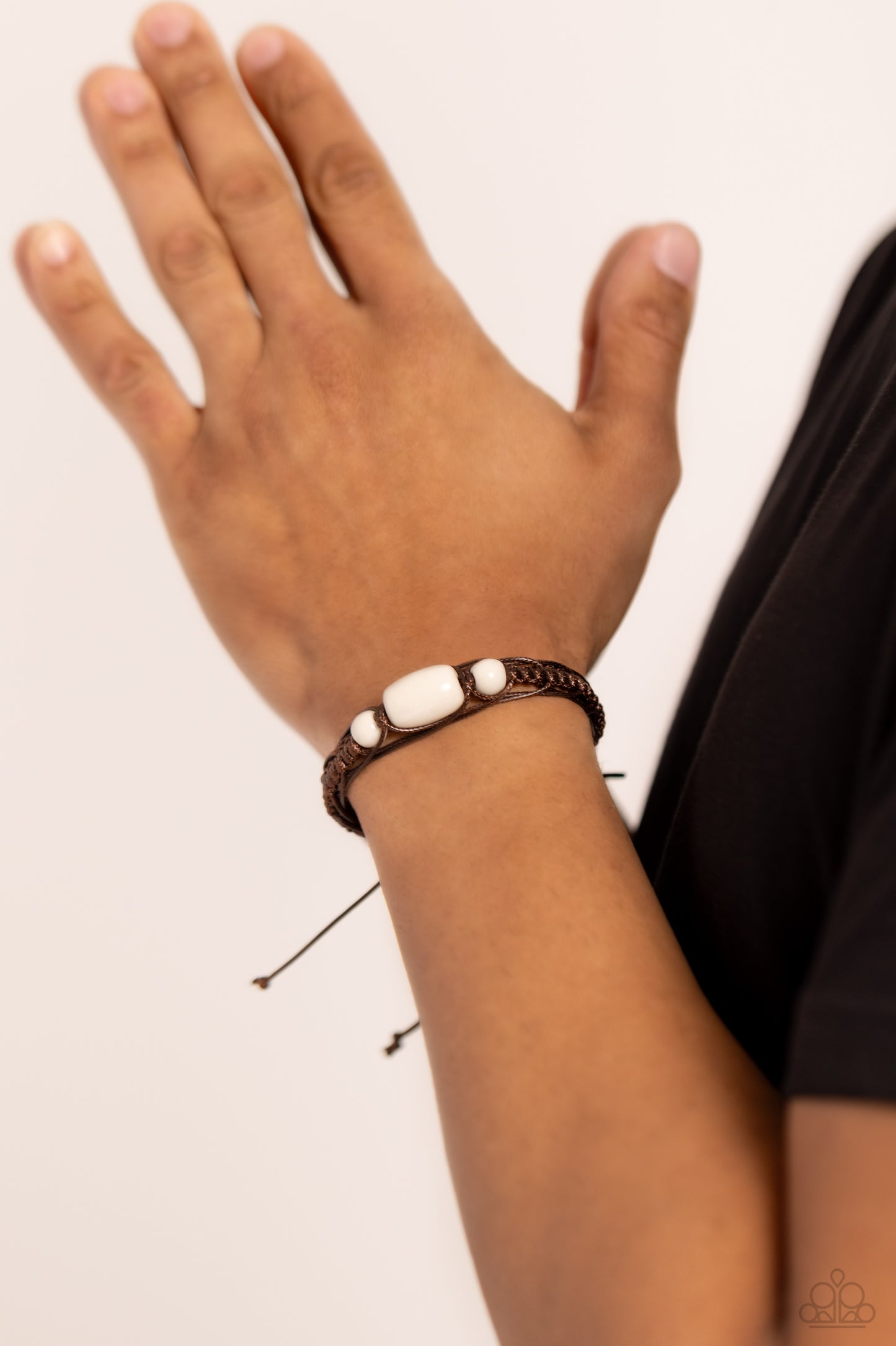 SOJOURN On - white - Paparazzi bracelet