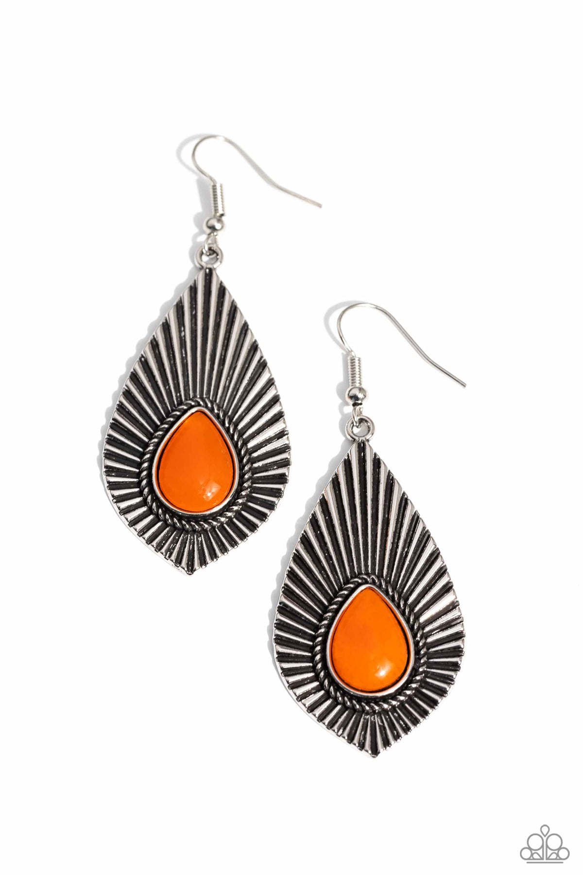 SOUL-ar Flare - orange - Paparazzi earrings