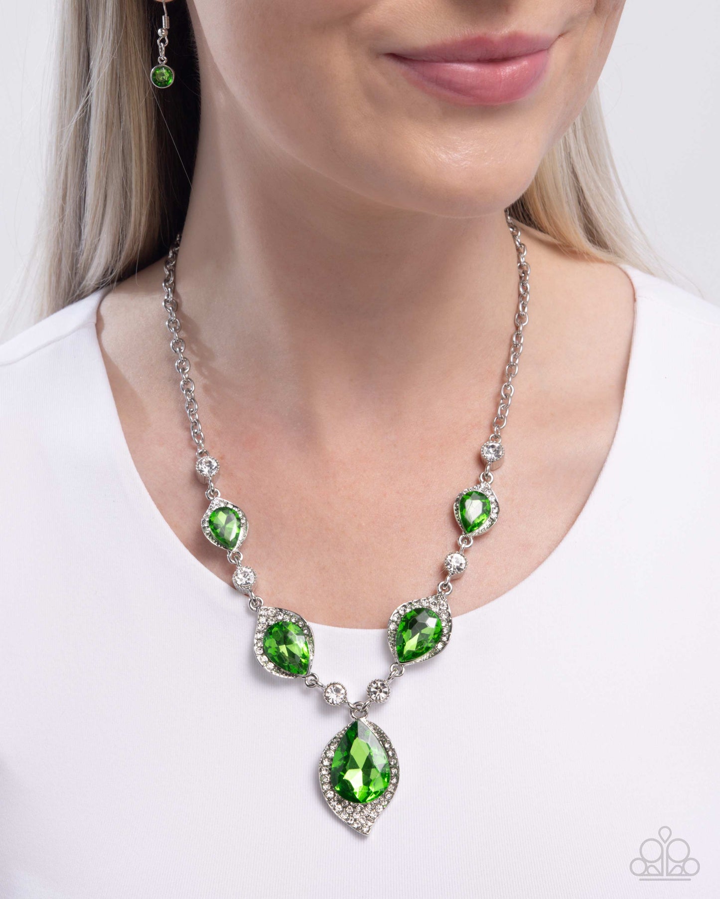 SPADES of Shimmer - green - Paparazzi necklace