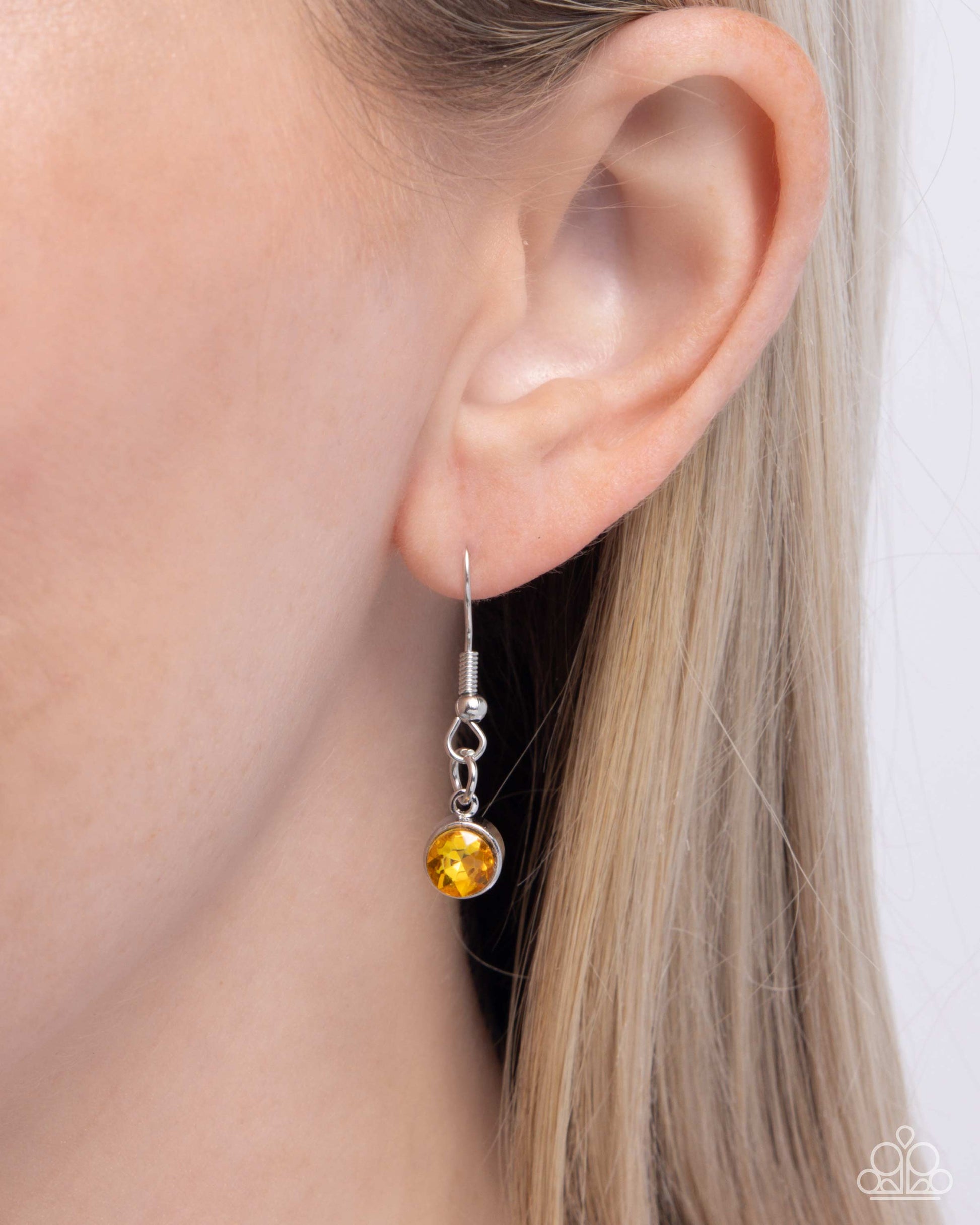 SPADES of Shimmer - yellow - Paparazzi necklace