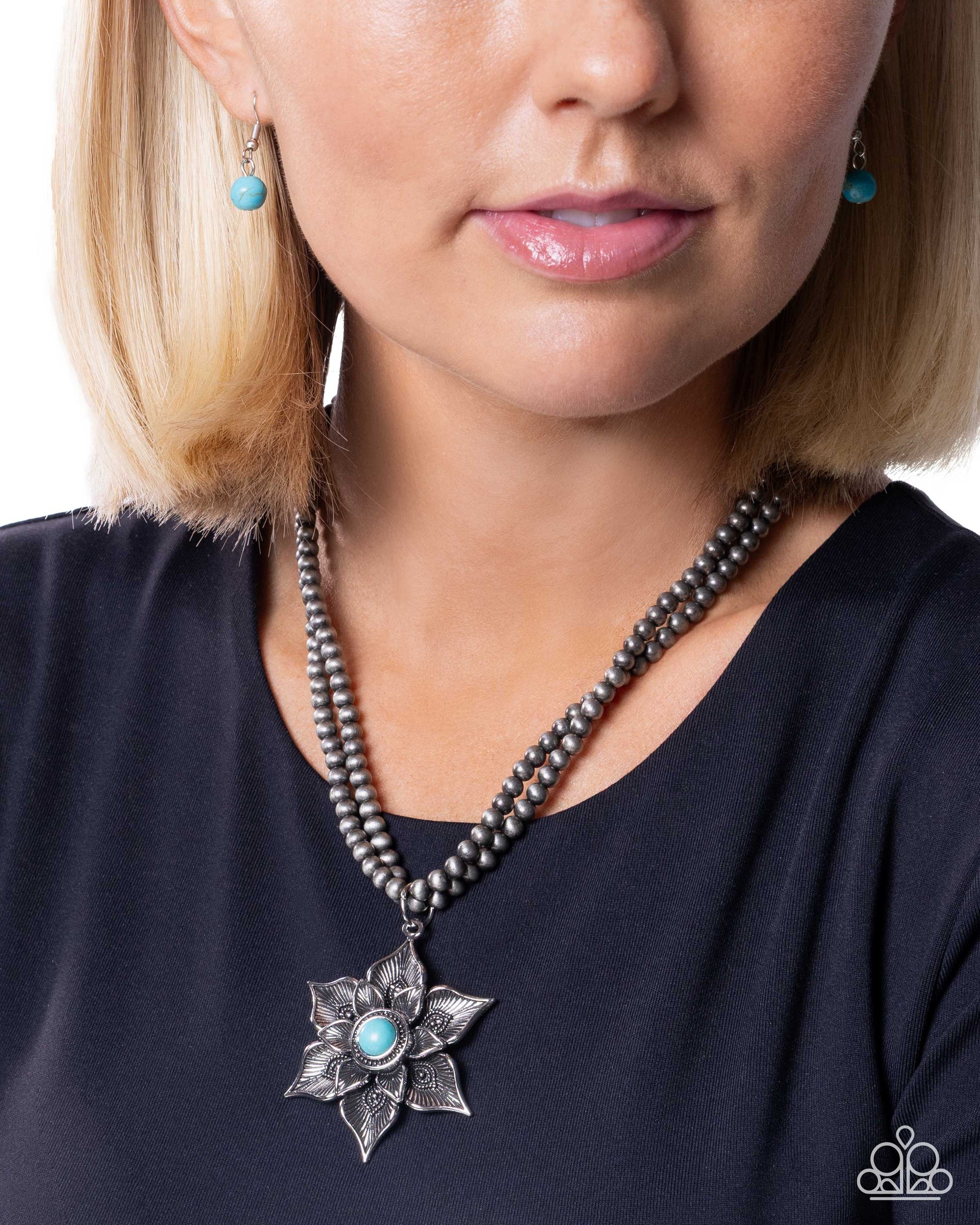 Santa Fe Socialite - blue - Paparazzi necklace