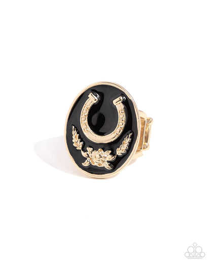 Santa Fe Stallion - black - Paparazzi ring