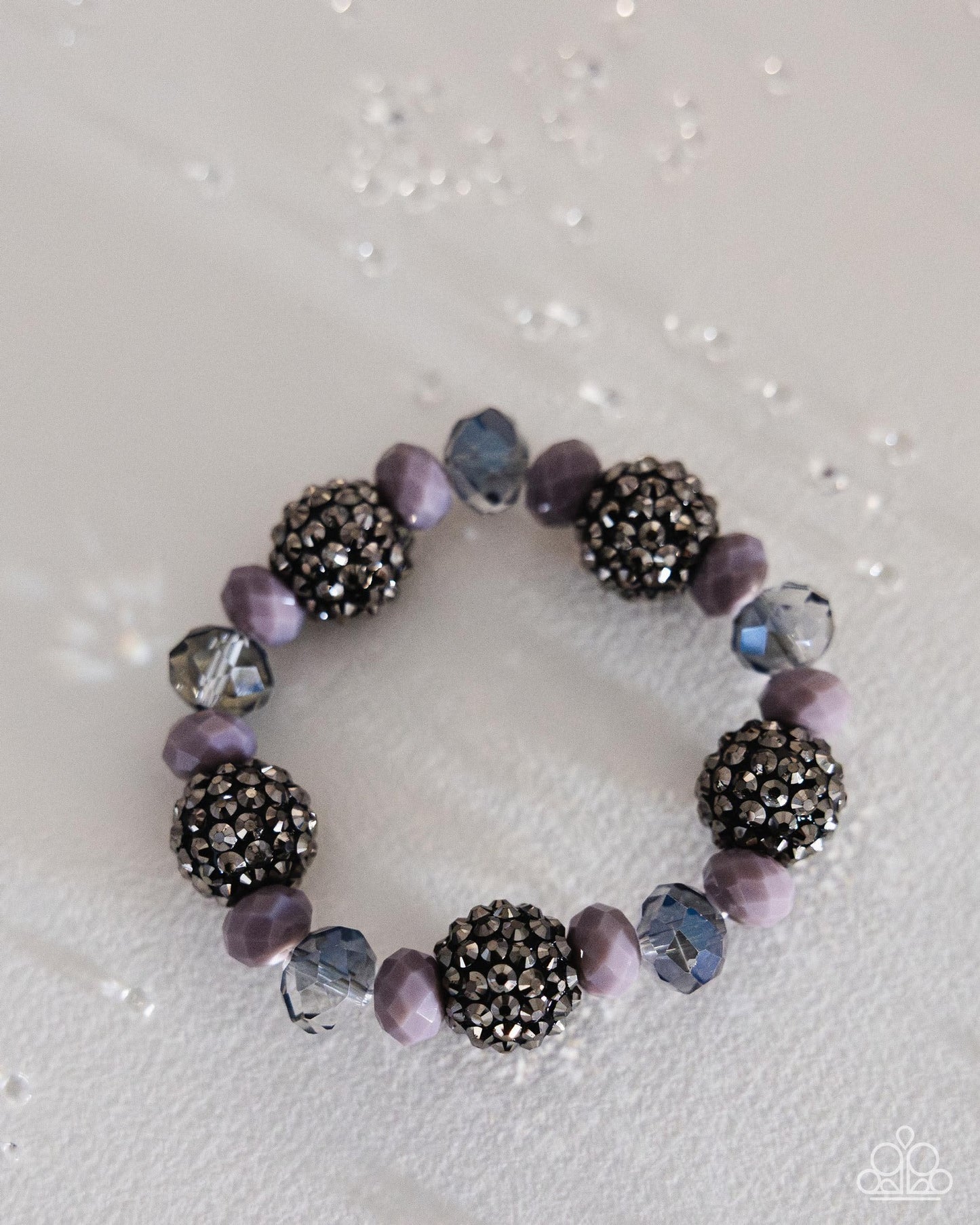 Sassy Sequence - silver - Paparazzi bracelet