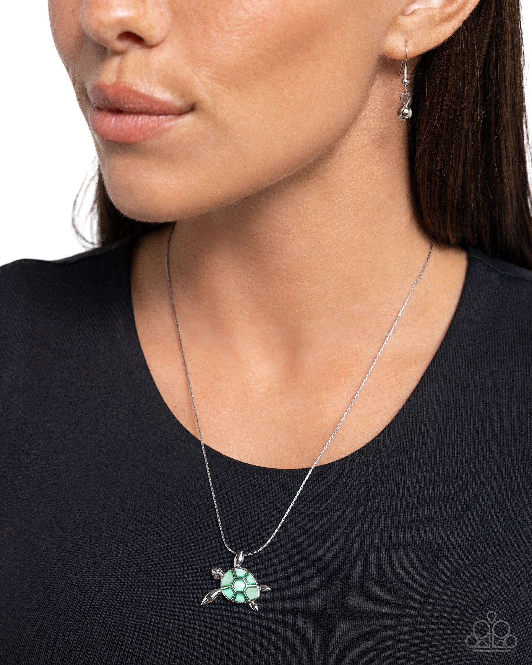 Sea Turtle Statement - green - Paparazzi necklace