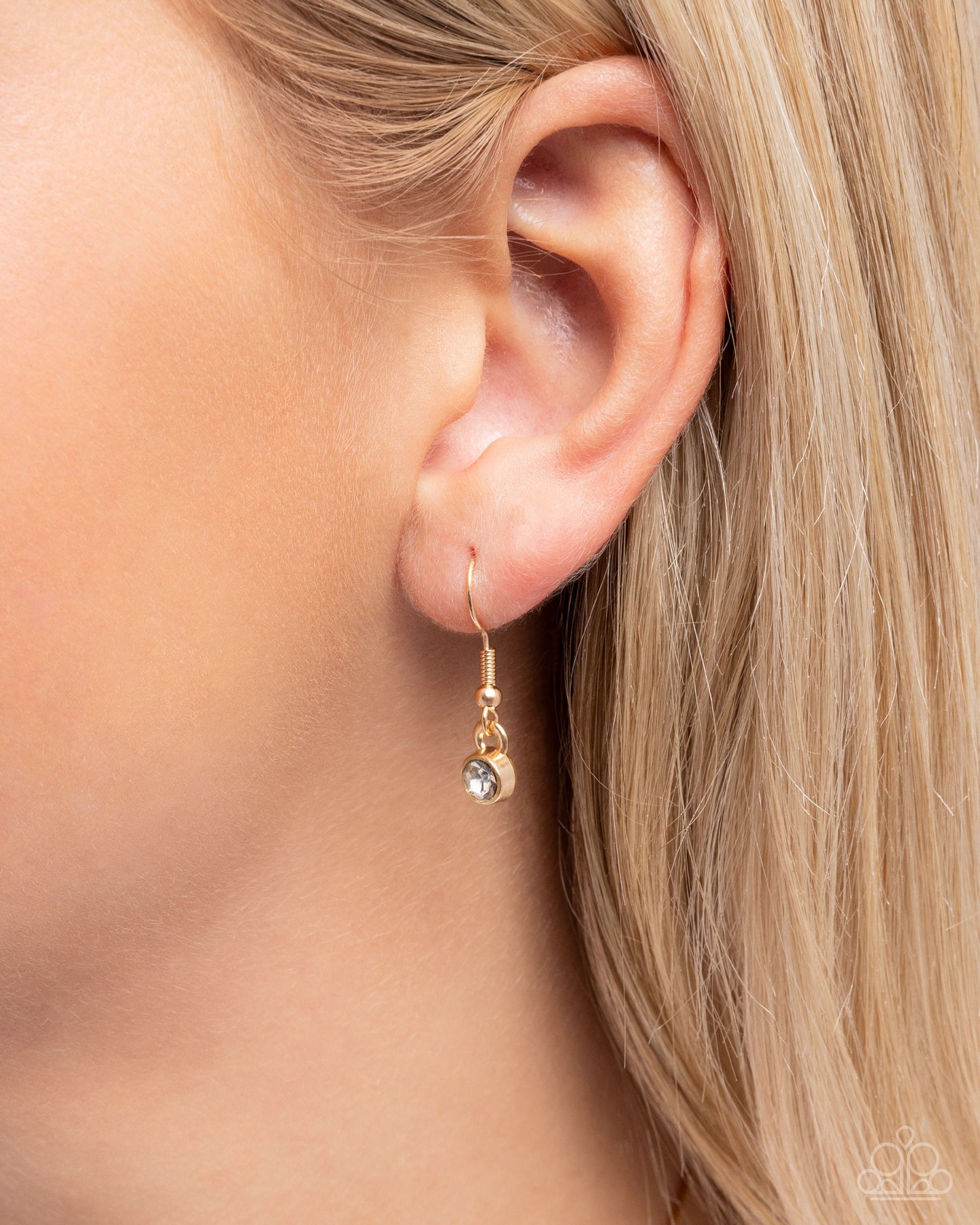 Seize the Sides - gold - Paparazzi necklace