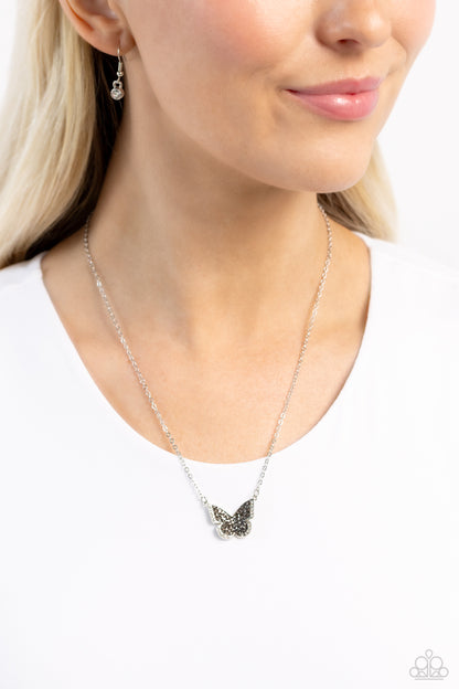 Seize the Smolder - silver - Paparazzi necklace