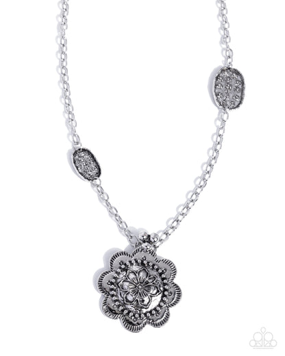 Sensational Spring - silver - Paparazzi necklace