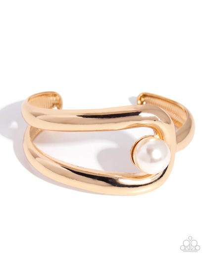 Sense of Grace - gold - Paparazzi bracelet