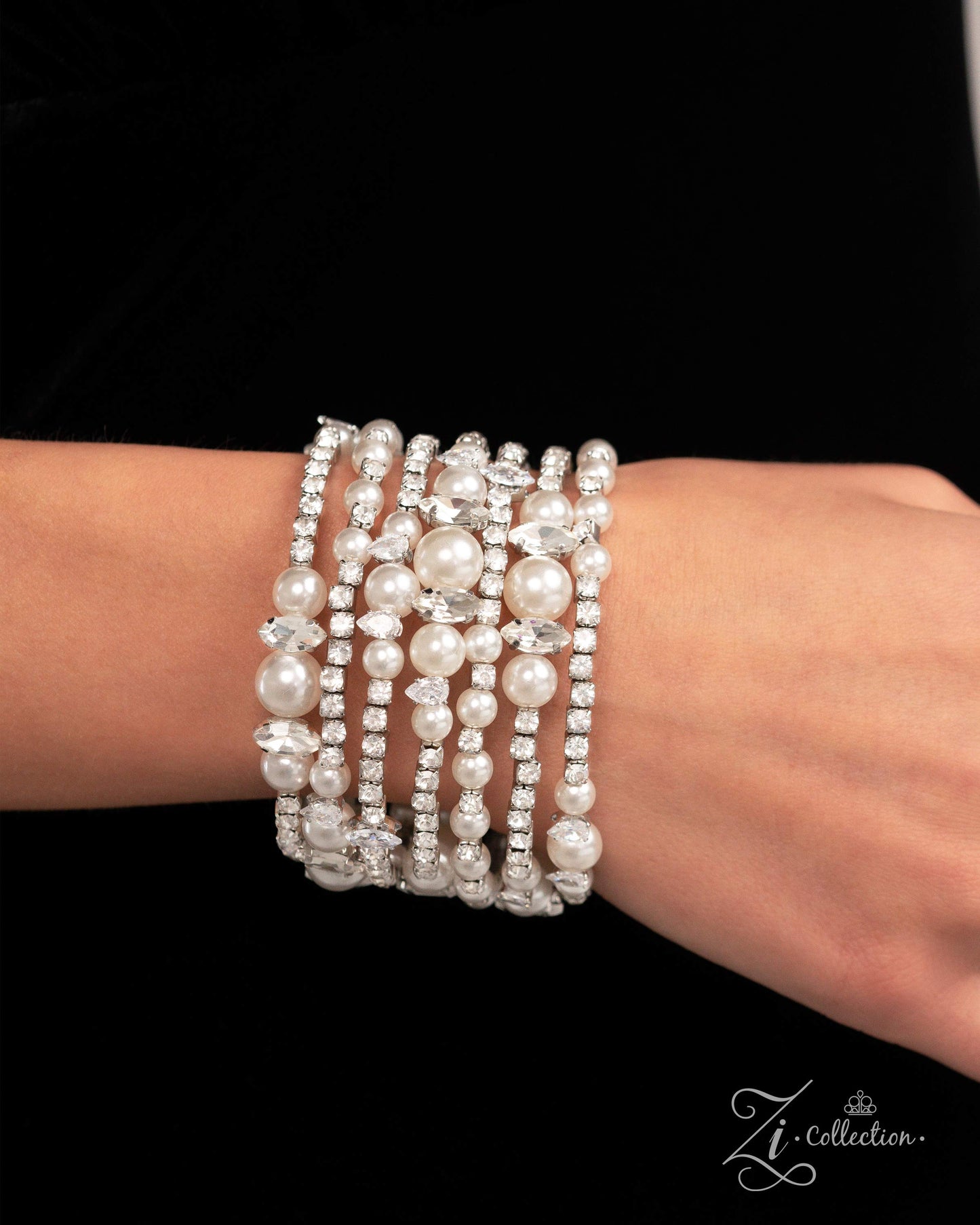 Sentimental Value - white - Paparazzi Zi Collection bracelet