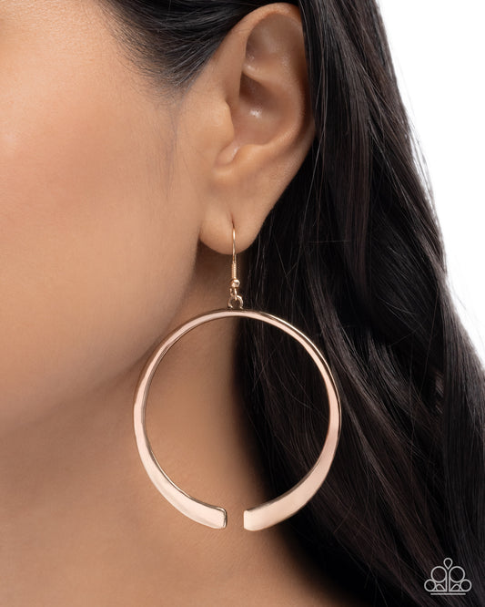Separated Showcase - gold - Paparazzi earrings