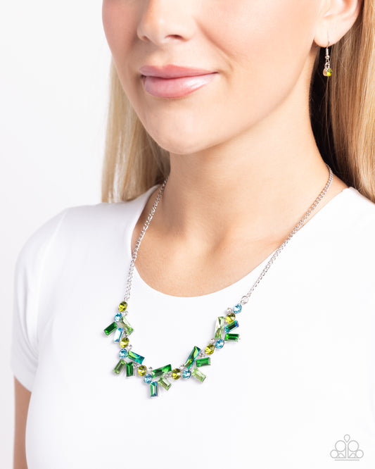 Serene Statement - green - Paparazzi necklace