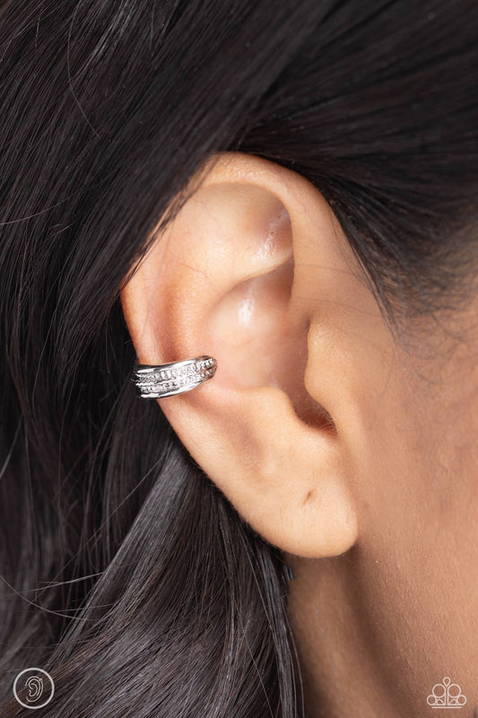 Serrated Season - silver - Paparazzi ear cuff
