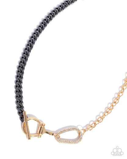 Shifting Sass - black - Paparazzi necklace