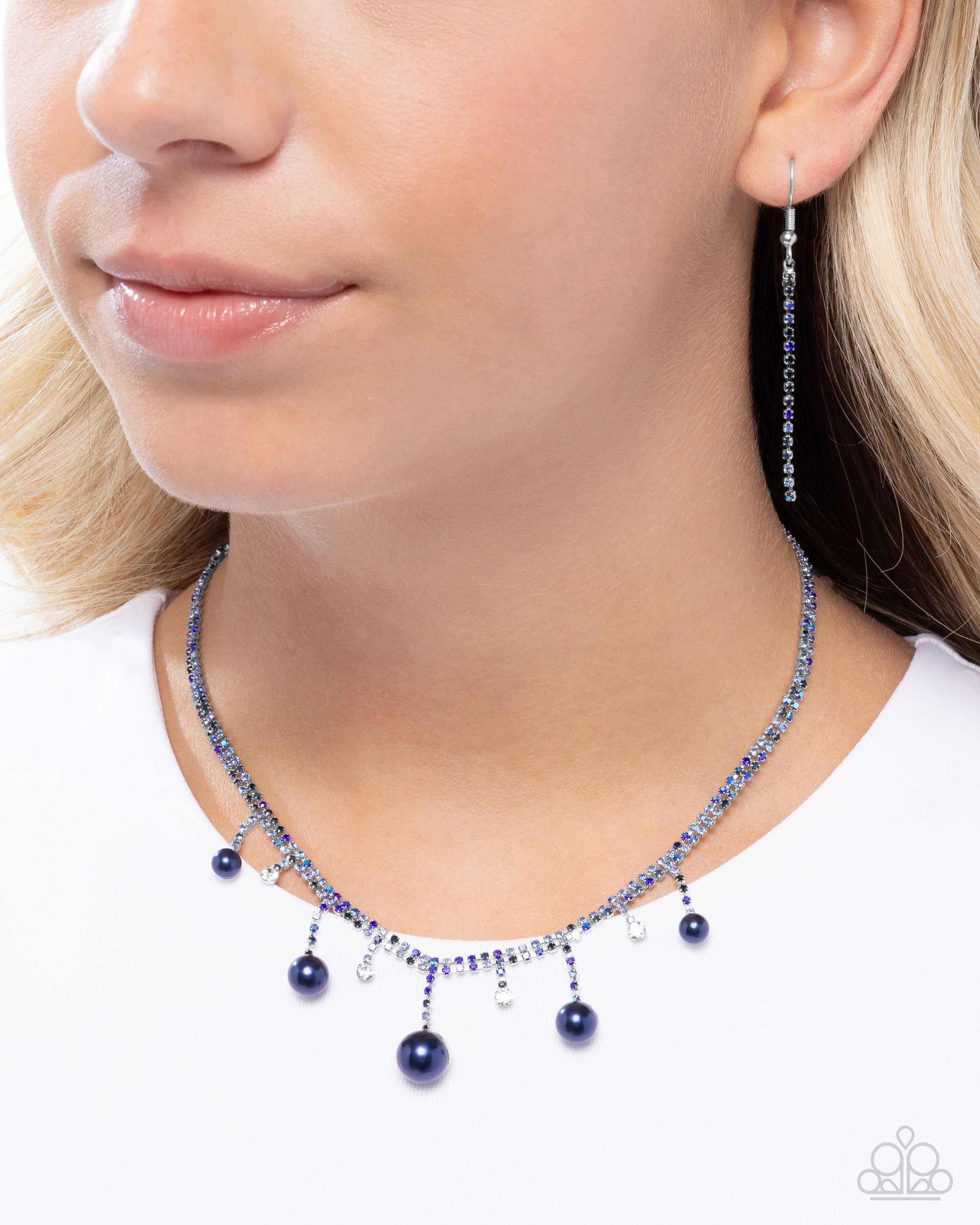 Shimmery Safeguard - blue - Paparazzi necklace