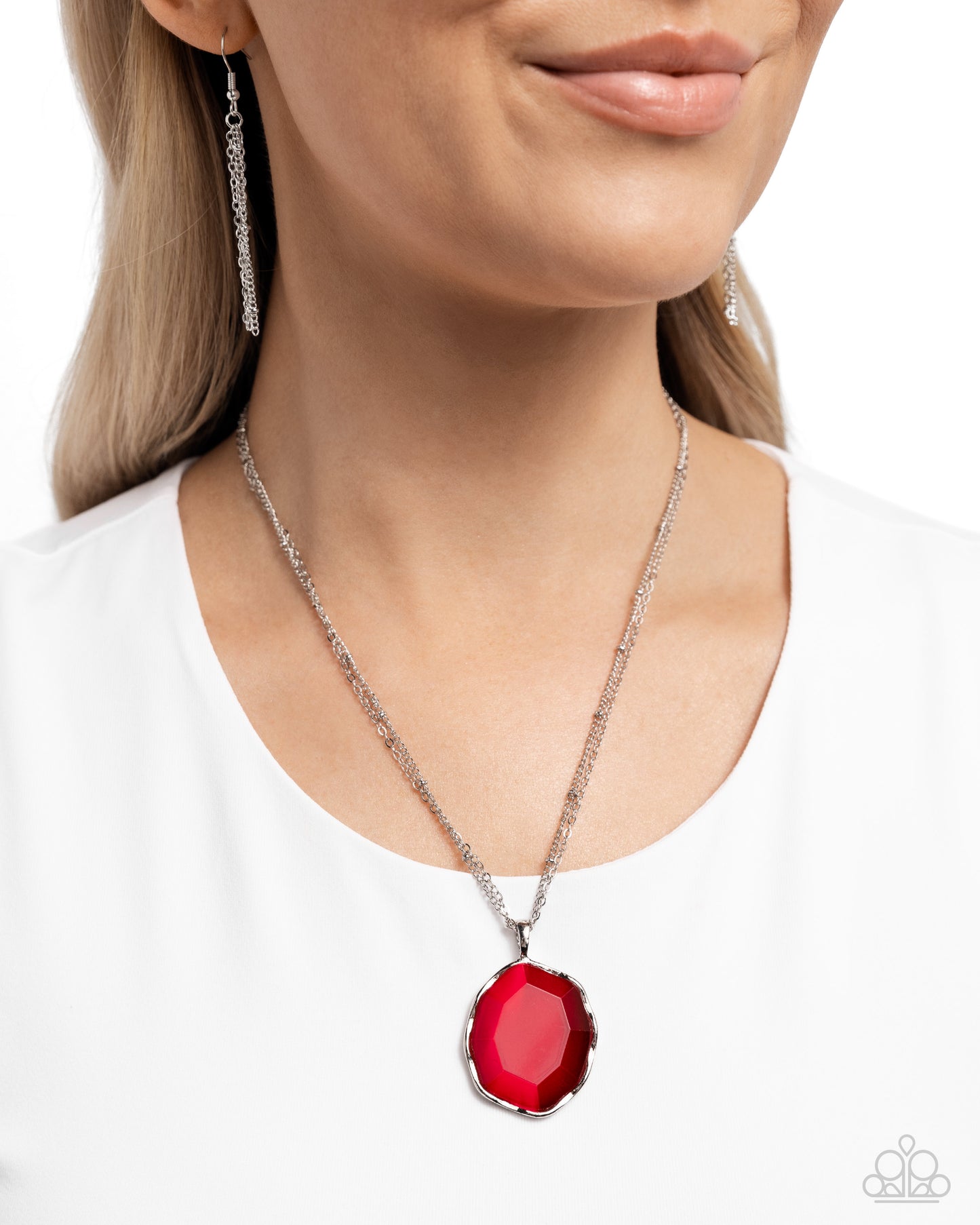 Showstopping Season - red - Paparazzi necklace