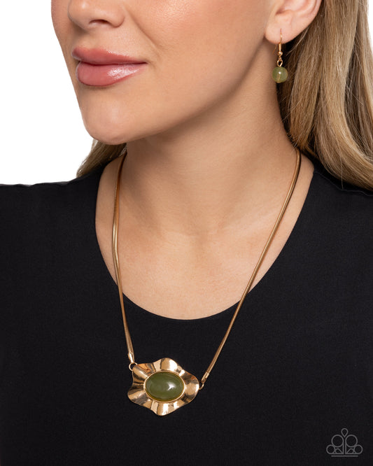 Sideways Shimmer - green - Paparazzi necklace