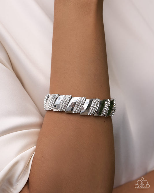 Signature Shimmer - white - Paparazzi bracelet