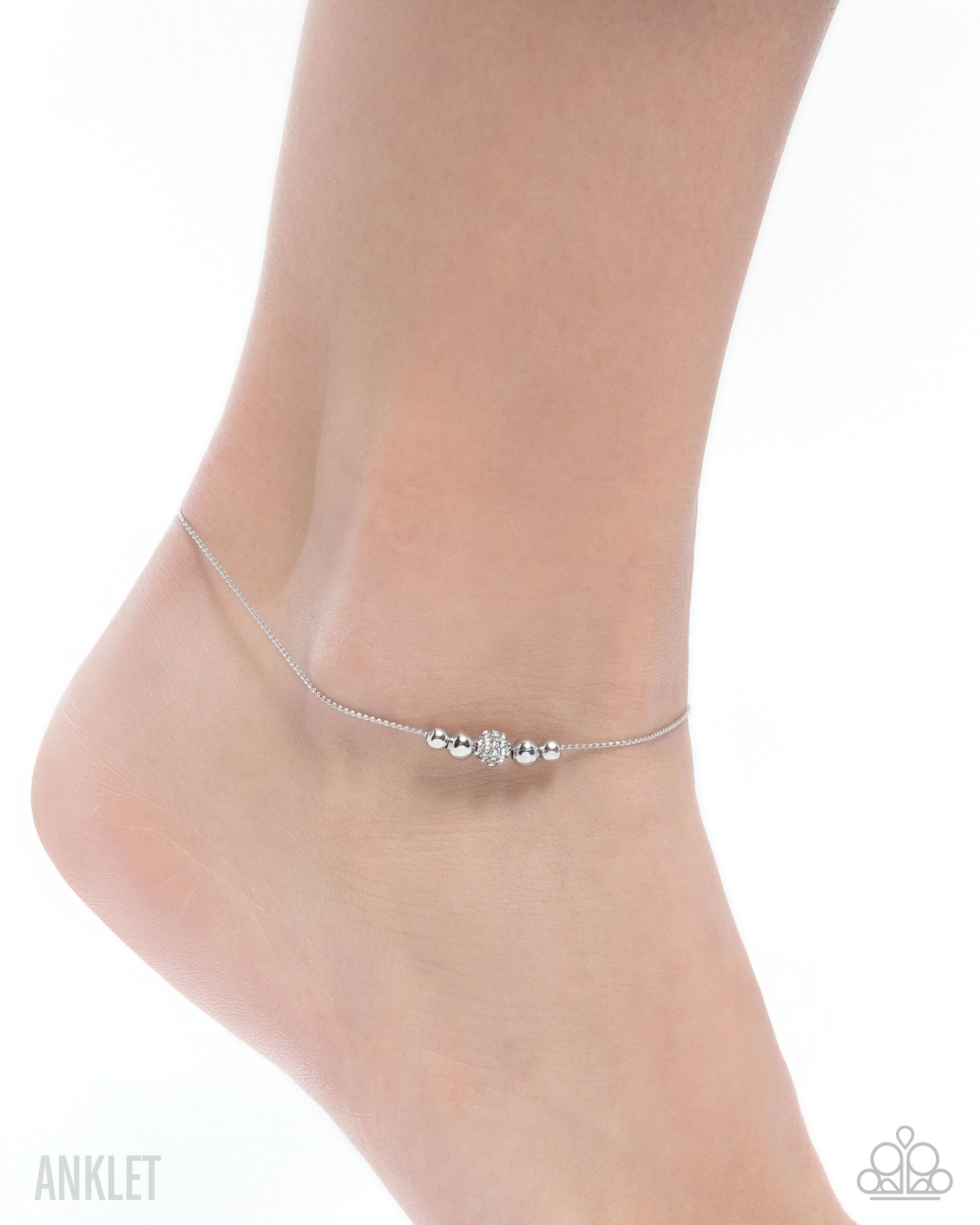 Simple Showcase - white - Paparazzi anklet