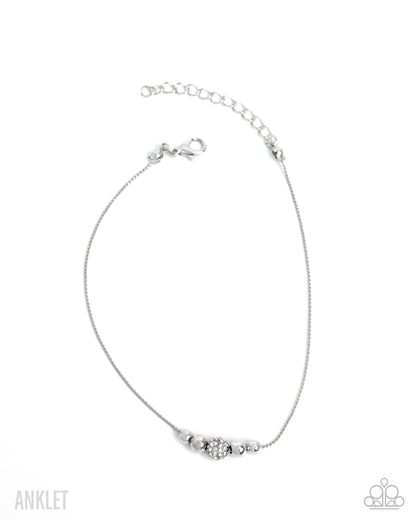 Simple Showcase - white - Paparazzi anklet