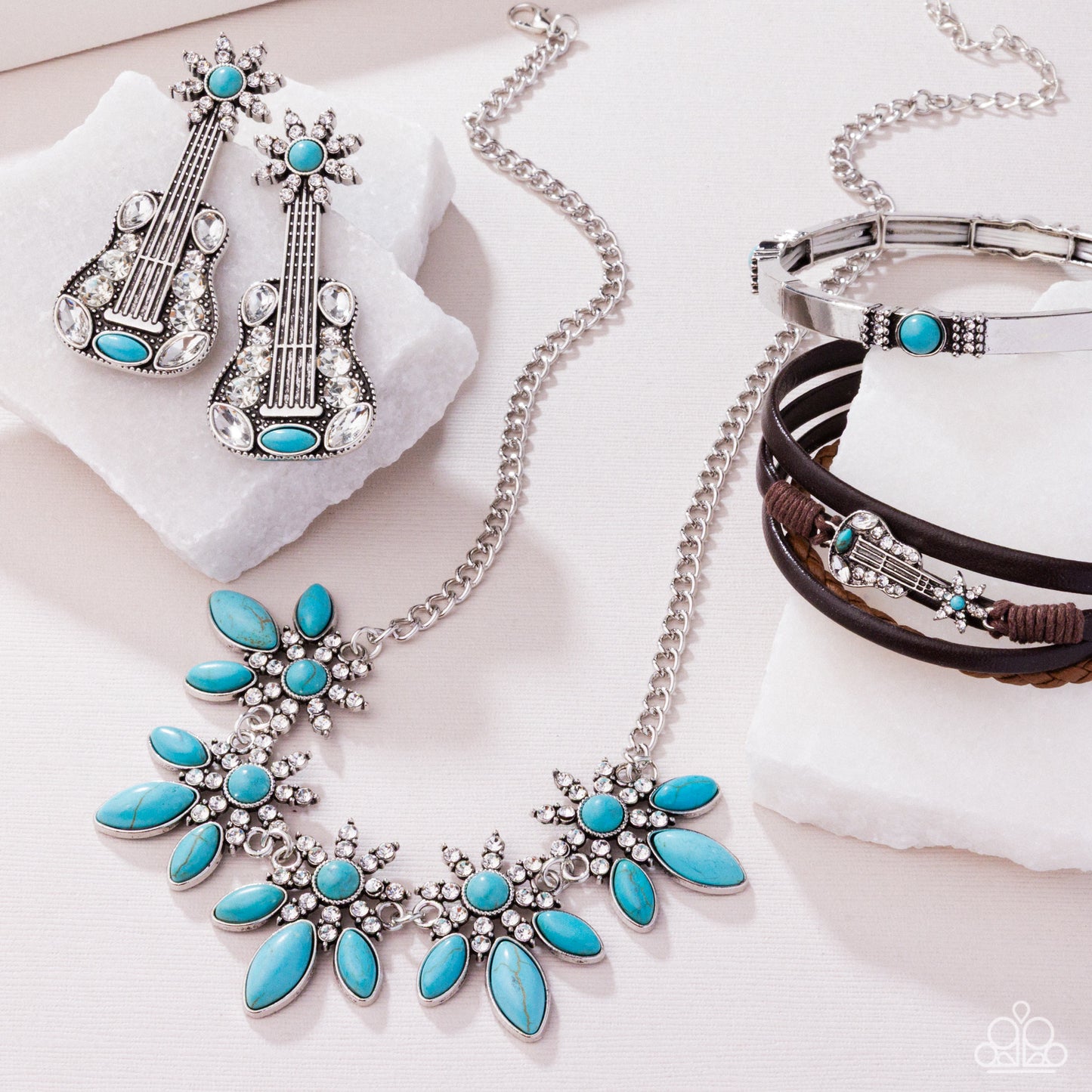 Simply Santa Fe Complete Trend Blend - May 2025 - Paparazzi Accessories Trend Blend