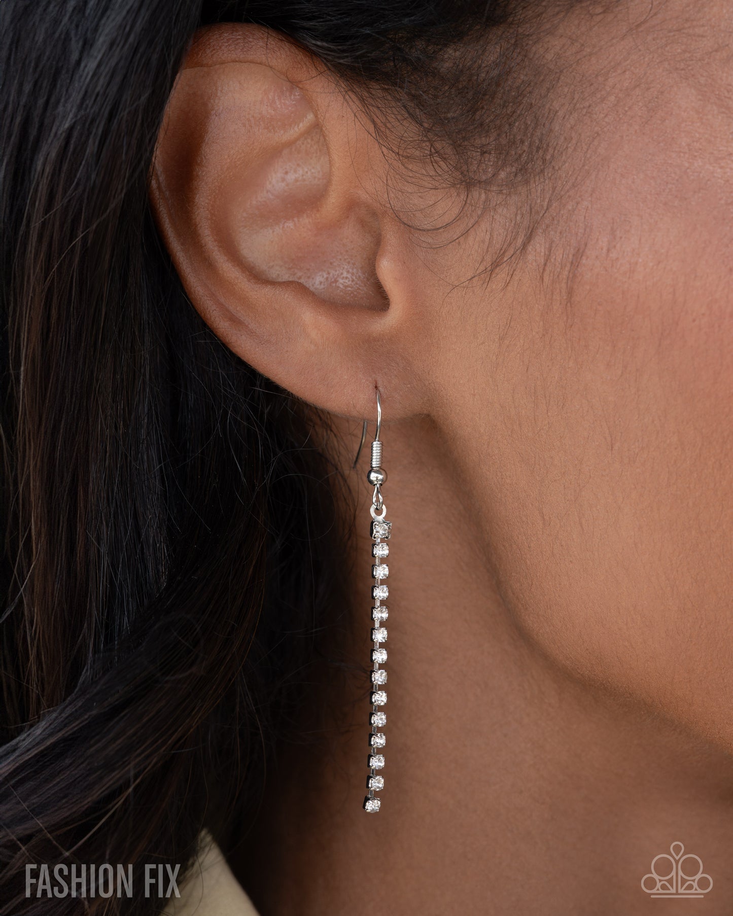 Sinuous Sophistication - white - Paparazzi necklace