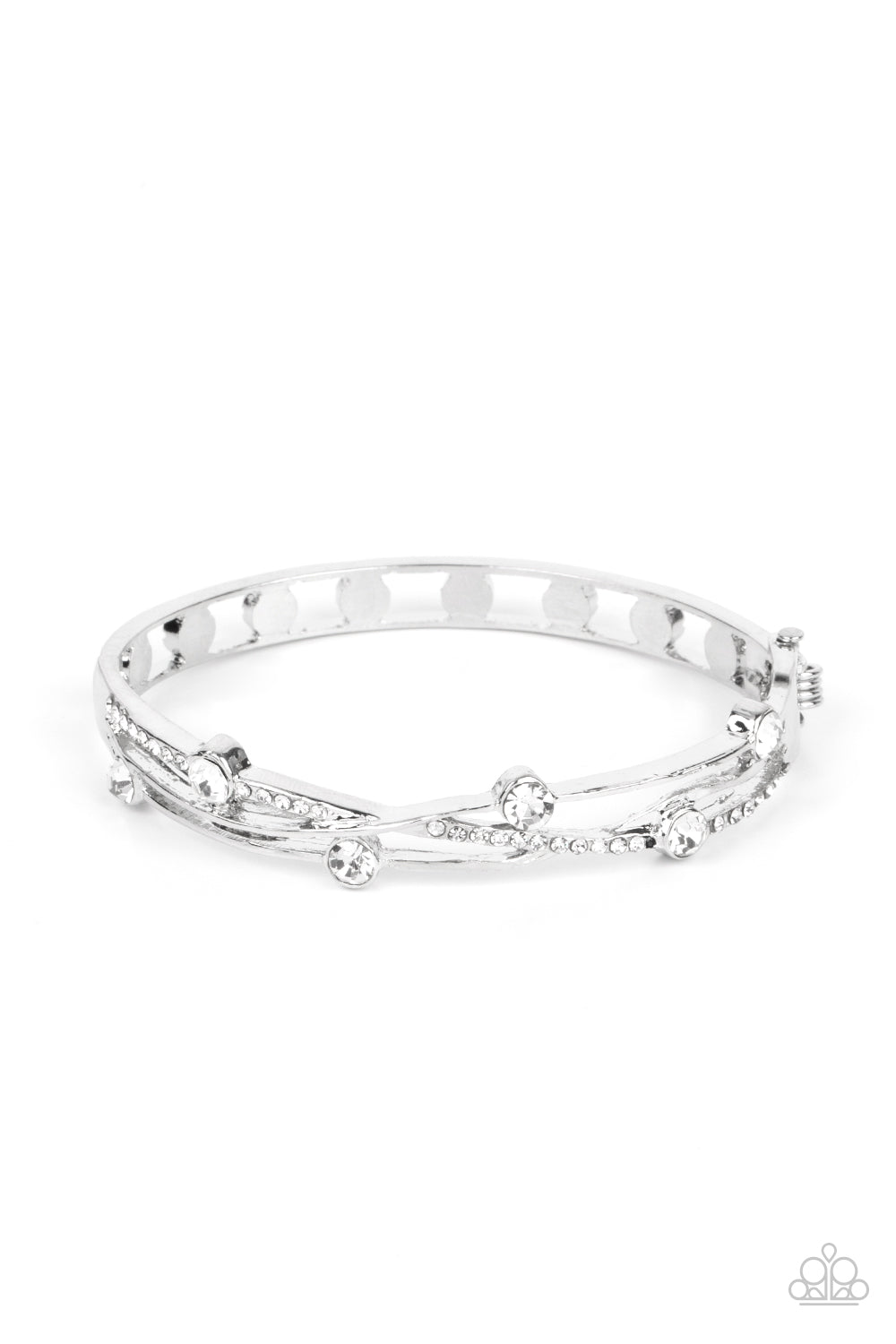 Slammin Sparkle - white - Paparazzi bracelet