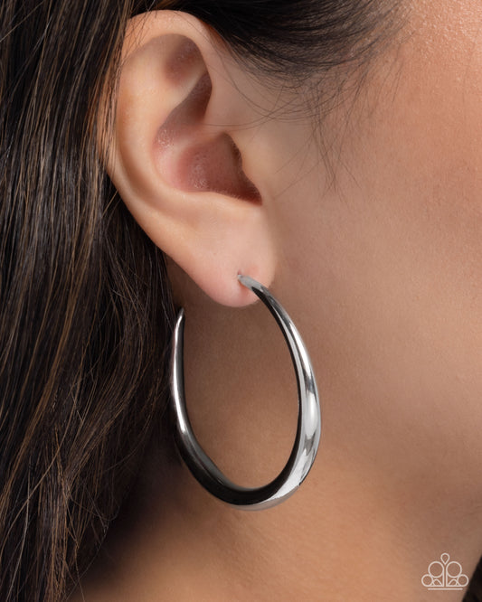 Sleek Selvage - silver - Paparazzi earrings