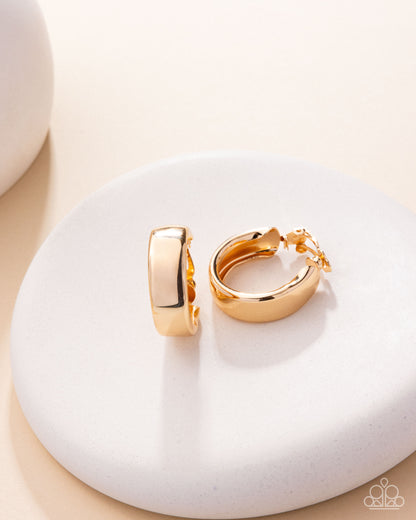 Sleek Spell - gold - Paparazzi CLIP ON earrings