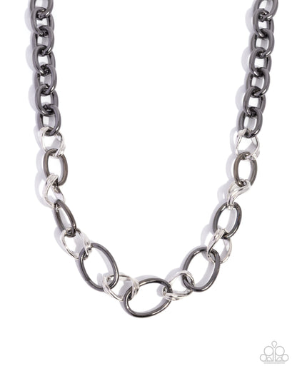 Sleek Spirit - black - Paparazzi necklace