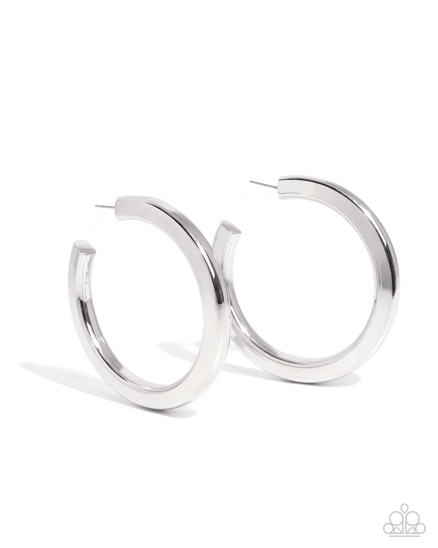 Sleek Spotlight - silver - Paparazzi earrings