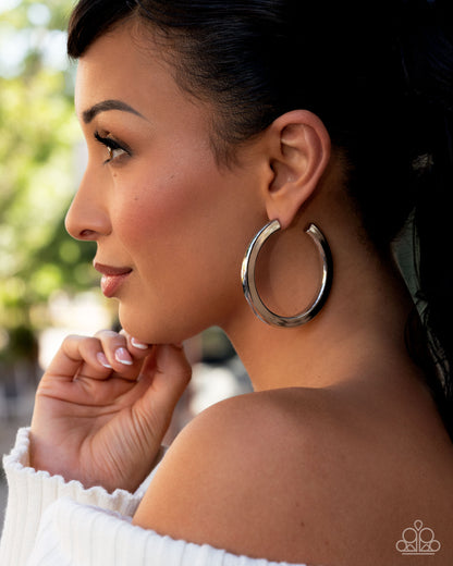 Sleek Spotlight - silver - Paparazzi earrings