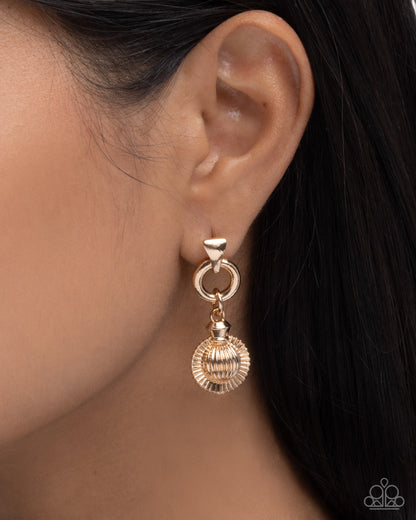 Slow Sway - gold - Paparazzi earrings