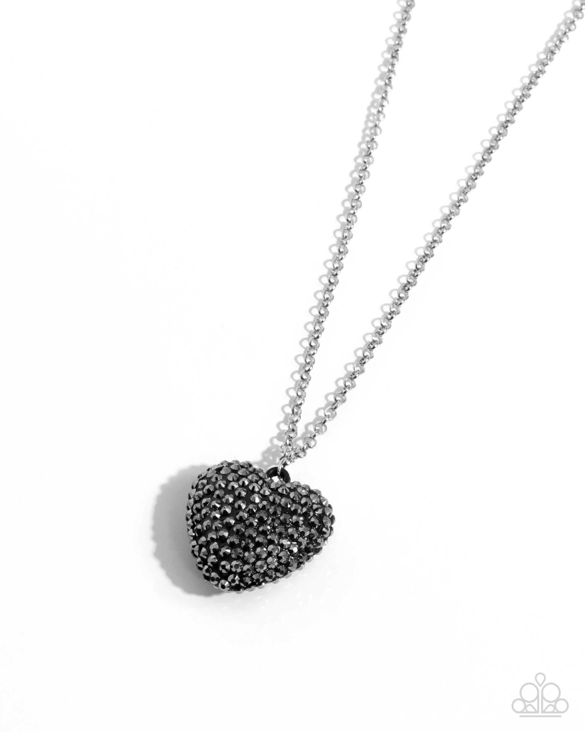 Smitten Sensation - silver - Paparazzi necklace