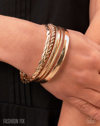 Smitten Southern - gold - Paparazzi bracelet
