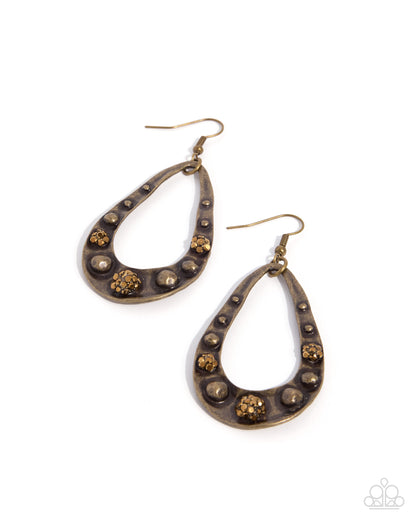 Smoldering Sashay - brass - Paparazzi earrings