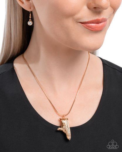 Sneaker Shimmer - gold - Paparazzi necklace