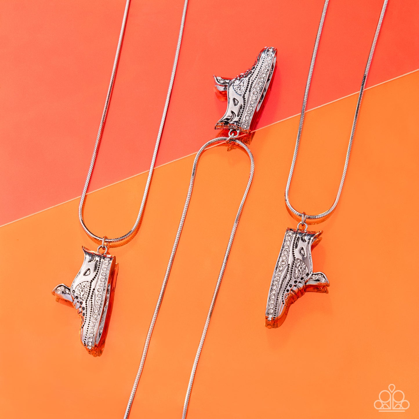 Sneaker Shimmer - white - Paparazzi necklace